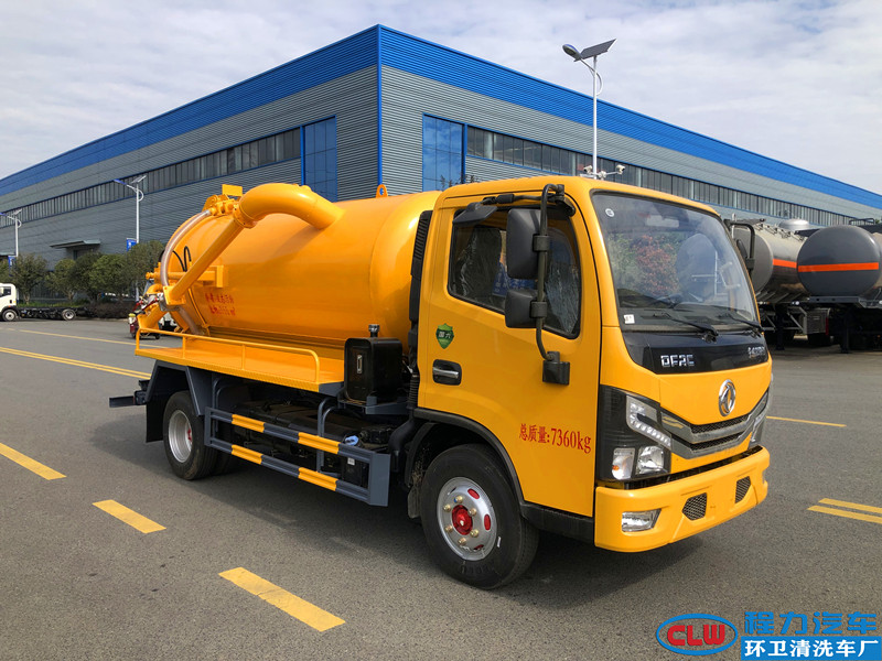 4.7方東風小多利卡吸污車（國六） - 黃色